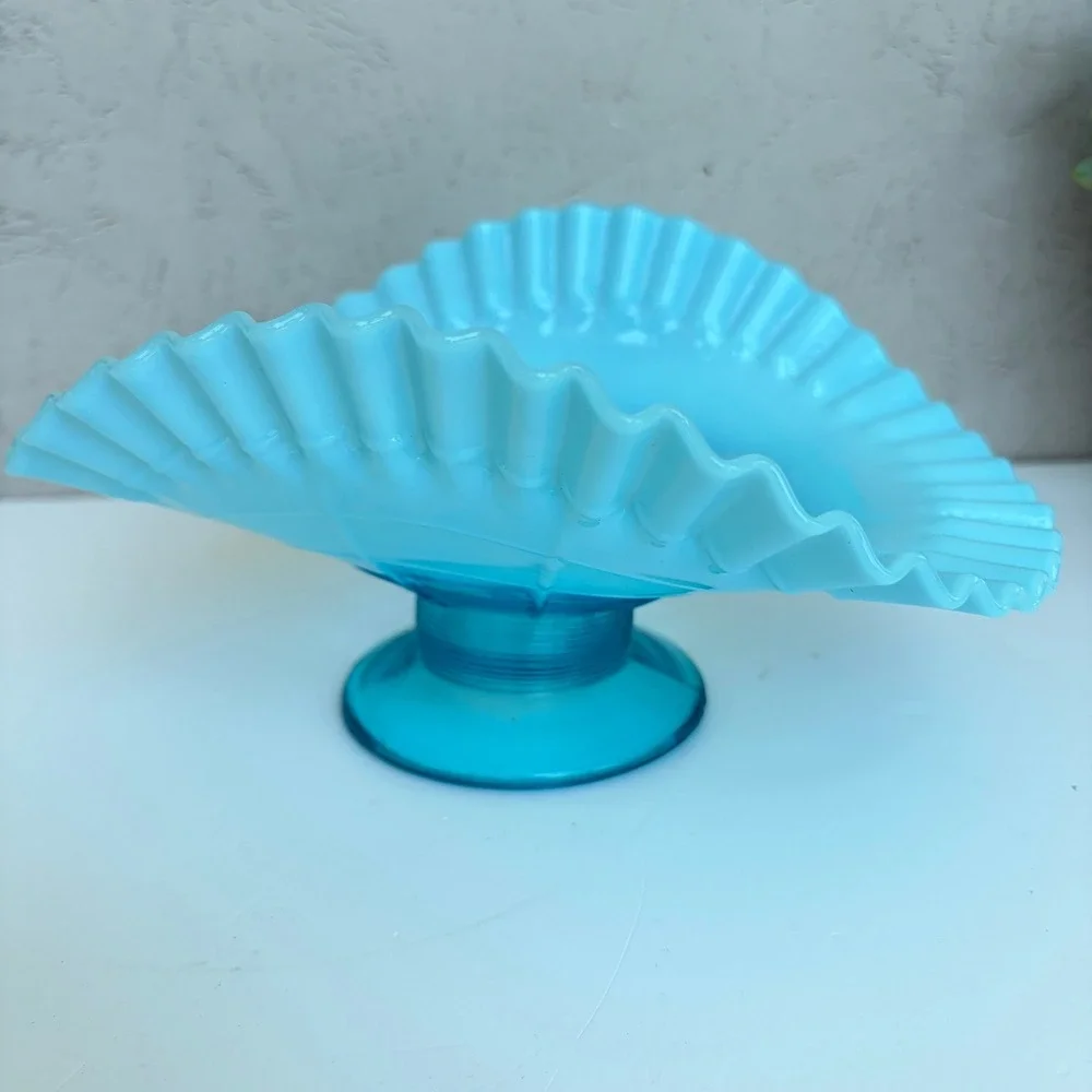 Unbranded vintage blue